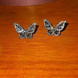 Butterfly earrings brand new